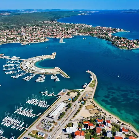 With A Parking Space Sukosan, Zadar - 5897 Apartament Sukošan
